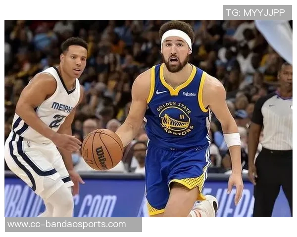 勇士11月有薪资空间火湖船队需等明年1月才能签约第15人 勇士11月有薪资空间火湖船队需等明年1月才能签约第15人