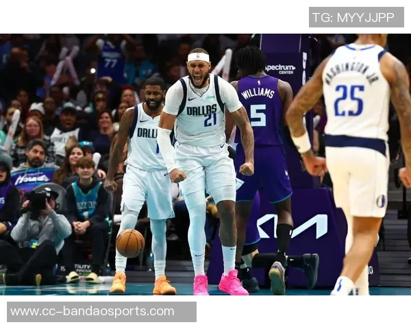 明日独行侠对阵步行者莱夫利加福德缺阵浓眉有望回归出战 明日独行侠对阵步行者莱夫利加福德缺阵浓眉有望回归出战