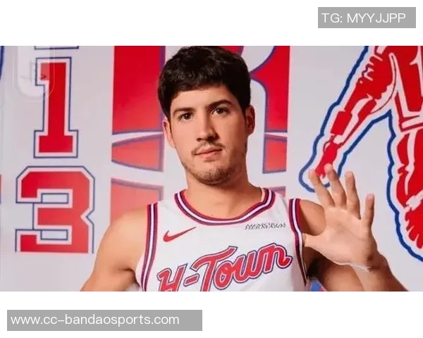 谢泼德谈球队战术：明星球员吸引防守让我轻松得分