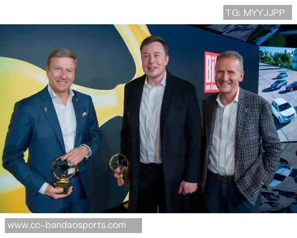 瓦茨克宣布将在11月会员大会后辞去多特CEO职务转任俱乐部主席