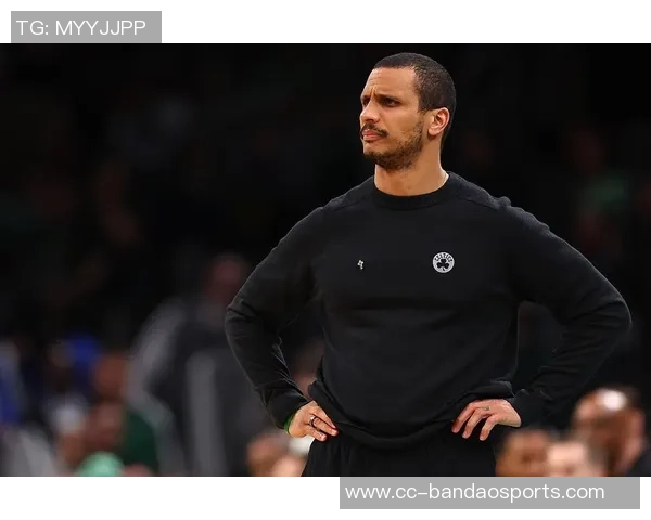 塞尔维亚教练点评绿军马祖拉:敢于批评核心却懂得把握分寸 塞尔维亚教练点评绿军马祖拉:敢于批评核心却懂得把握分寸