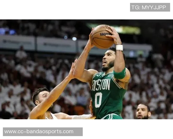 小桥表现低迷全场仅得8分6板正负值惨淡28创下最低纪录