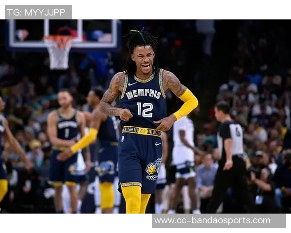 莫兰特出场时间受限灰熊主帅坚决不考虑让其打替补 莫兰特出场时间受限灰熊主帅坚决不考虑让其打替补