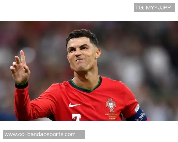 21岁年轻球员罚失点球泪洒赛场小法安慰称这只是足球的一部分 21岁年轻球员罚失点球泪洒赛场小法安慰称这只是足球的一部分