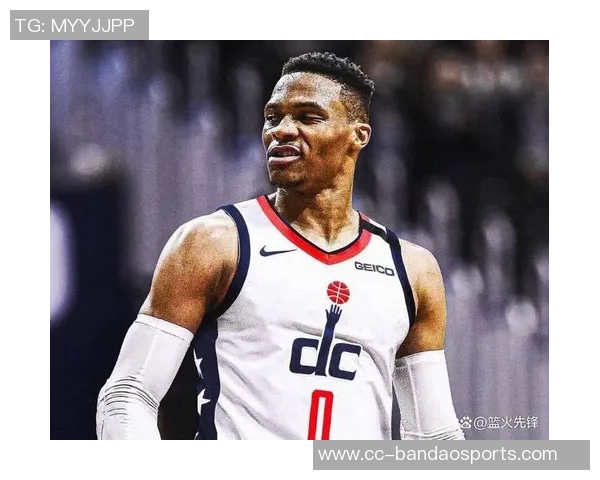 威少生涯第204次三双创佳绩360万无保障底薪下场均1575三分命中率达432 威少生涯第204次三双创佳绩360万无保障底薪下场均1575三分命中率达432